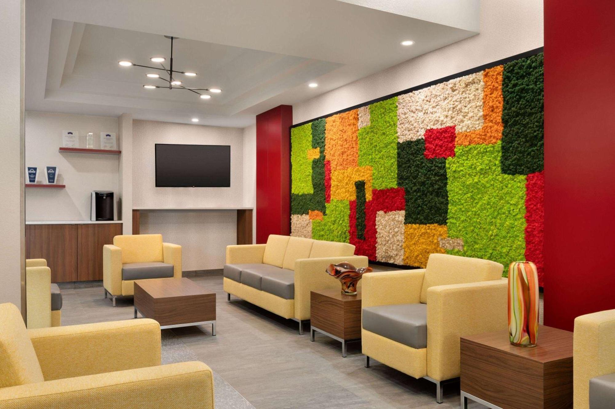 Days Inn & Suites By Wyndham Sherwood Park Edmonton Zewnętrze zdjęcie